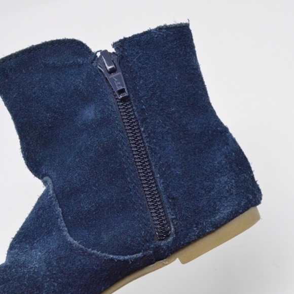 Girls Blue Suede‎ GAP Button Boots, Size 8 - Picture 7 of 10
